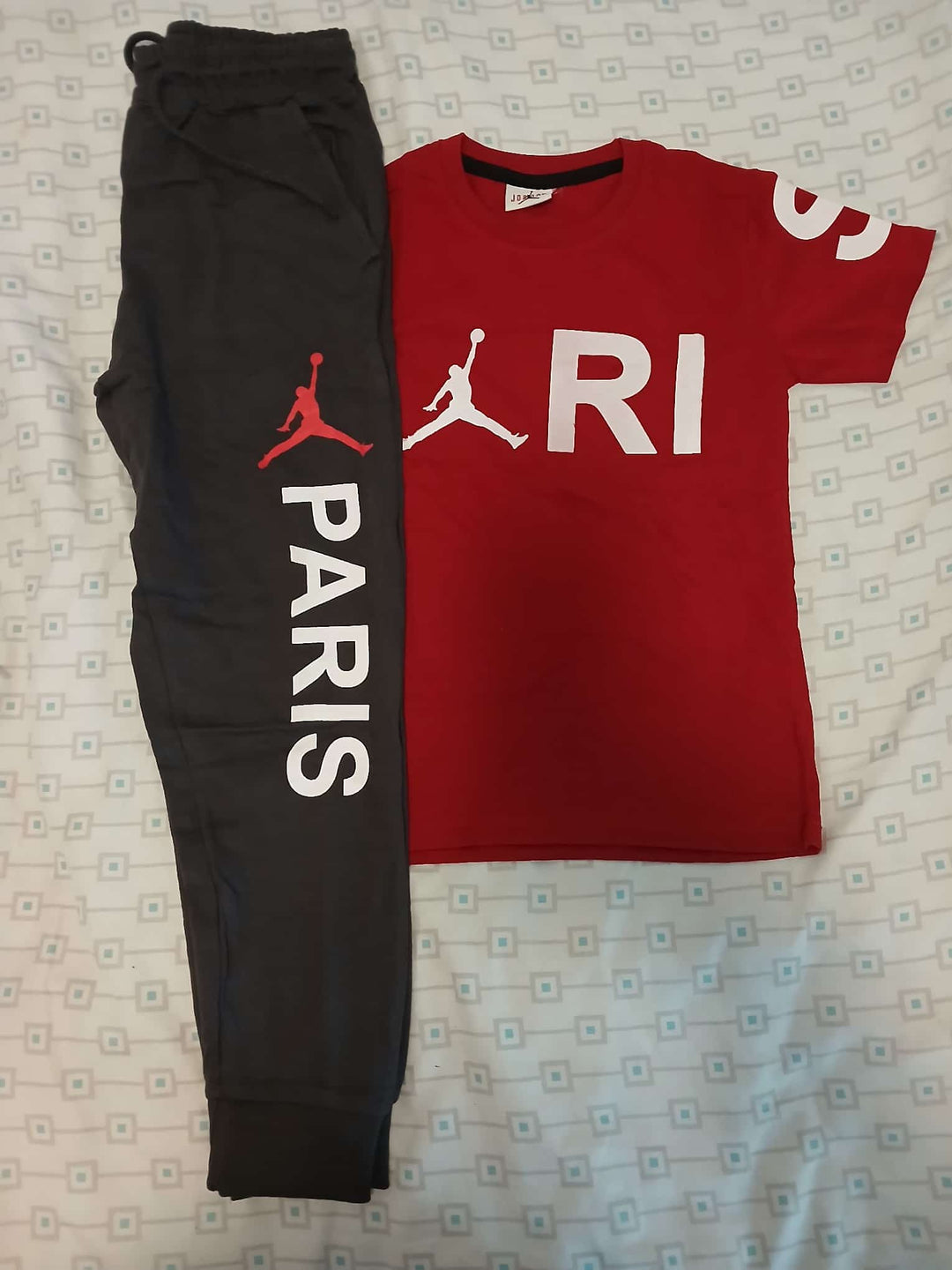 Ensemble Jogging Style Paris Jordan Garçon – T-shirt &amp; Pantalon | 5-16 ans