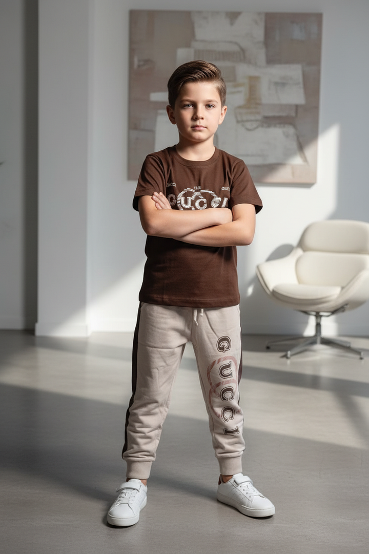 Ensemble Garçon T-shirt &amp; Jogger – Style Luxe Brun/Beige