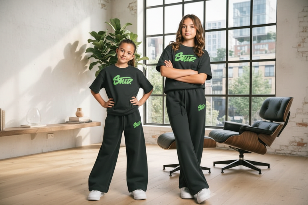 Ensemble 2 Pièces Fille – T-shirt &amp; Pantalon Large | Imprimé Star Vert | 8–13 ans