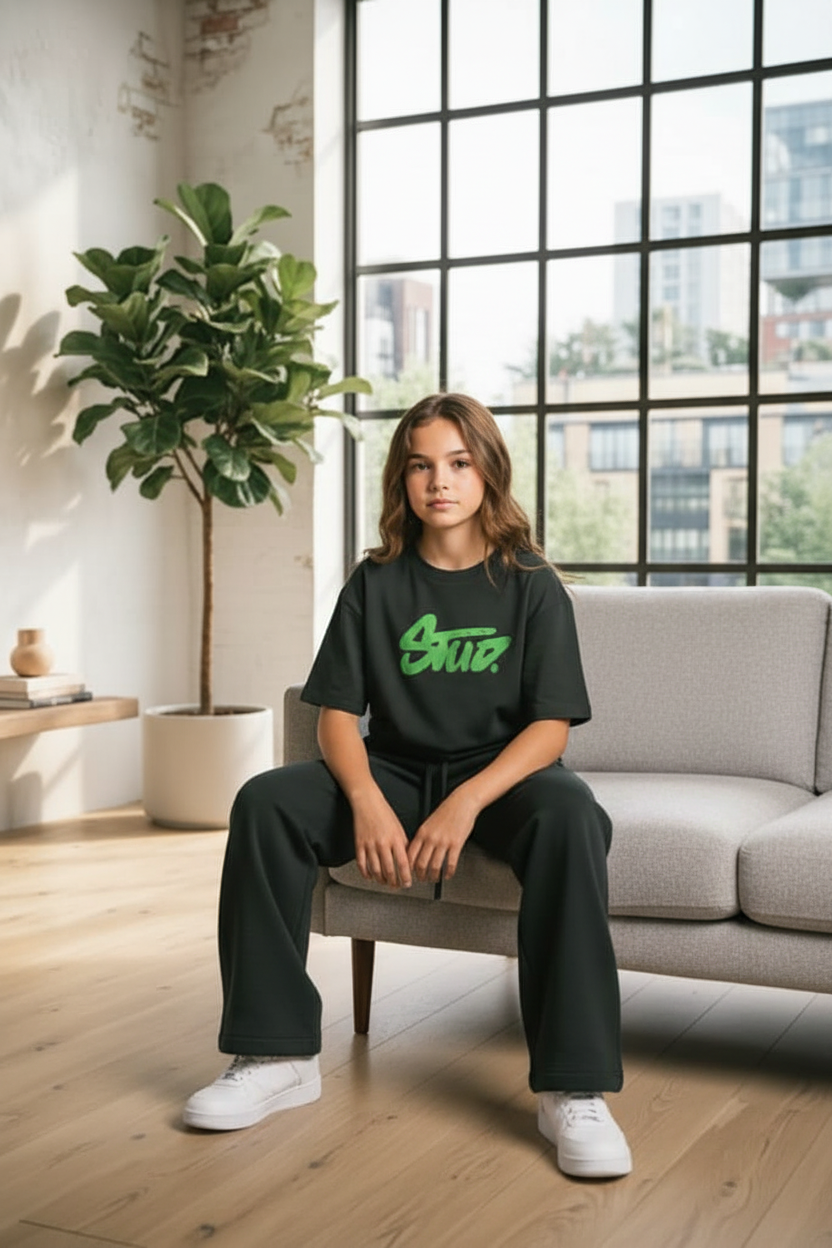Ensemble 2 Pièces Fille – T-shirt &amp; Pantalon Large | Imprimé Star Vert | 8–13 ans